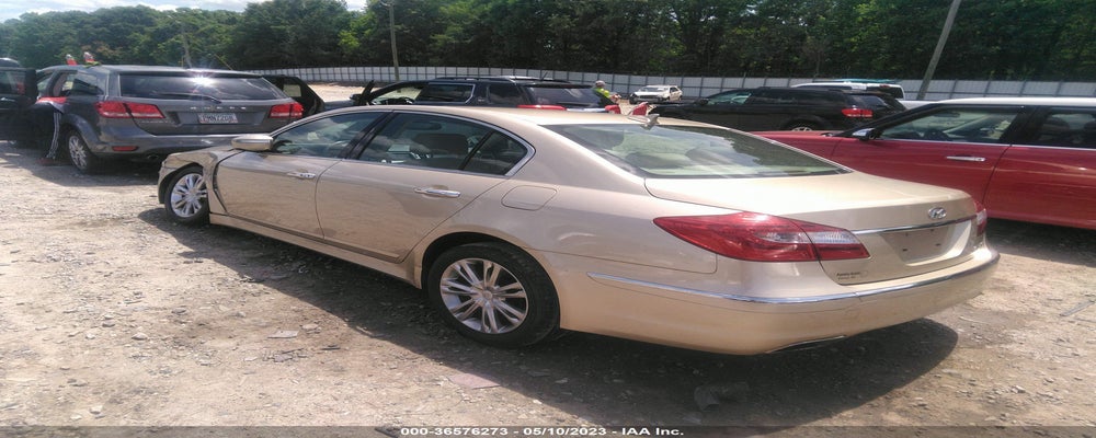KMHGC4DDXCU170241 2012 HYUNDAI GENESIS photo no. 3
