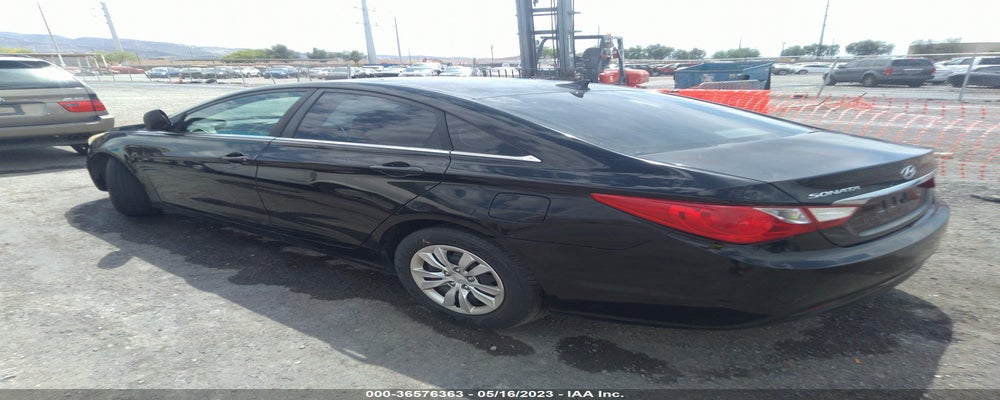 5NPEB4AC9BH152350 2011 HYUNDAI SONATA photo no. 3