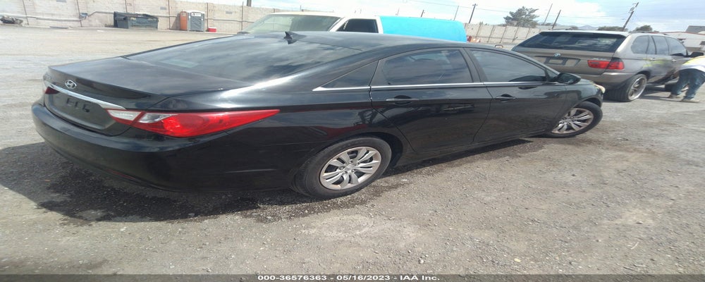 5NPEB4AC9BH152350 2011 HYUNDAI SONATA photo no. 4