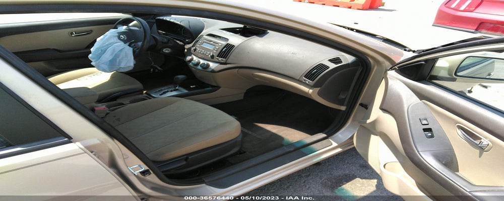 KMHDU4AD6AU131647 2010 HYUNDAI ELANTRA photo no. 5