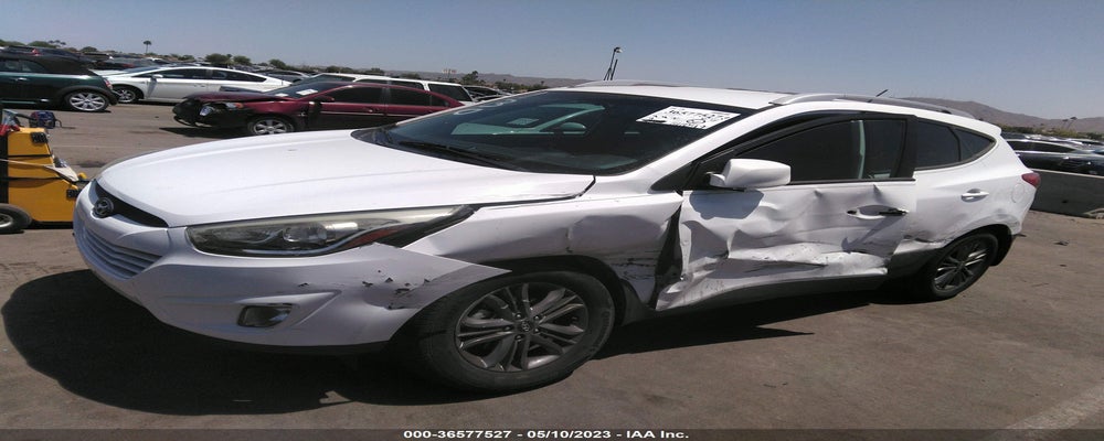 KM8JU3AG8FU013338 2015 HYUNDAI TUCSON photo no. 2