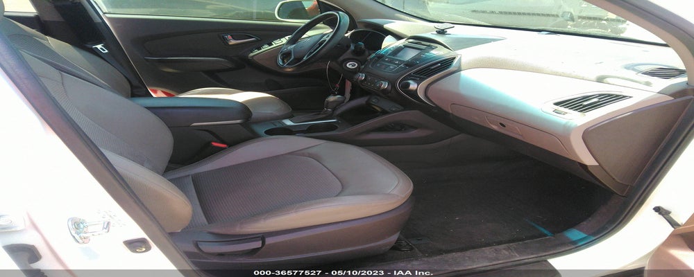 KM8JU3AG8FU013338 2015 HYUNDAI TUCSON photo no. 5
