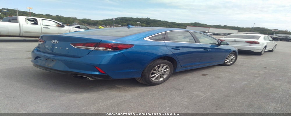 5NPE24AF8JH647793 2018 HYUNDAI SONATA photo no. 4