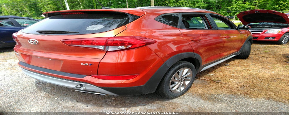 KM8J33A26HU421699 2017 HYUNDAI TUCSON photo no. 4