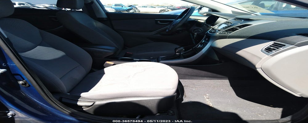 5NPDH4AE8GH707307 2016 HYUNDAI ELANTRA photo no. 5