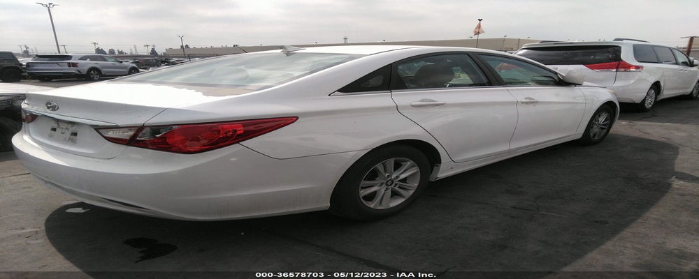 5NPEB4AC9DH768407 2013 HYUNDAI SONATA photo no. 4