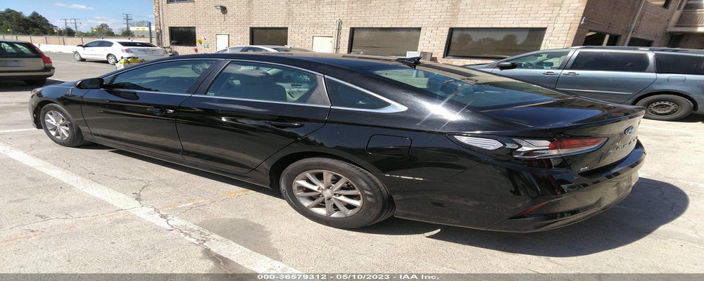 5NPE24AF0KH787158 2019 HYUNDAI SONATA photo no. 3