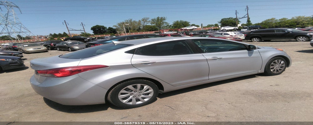 5NPDH4AE3BH044995 2011 HYUNDAI ELANTRA photo no. 4