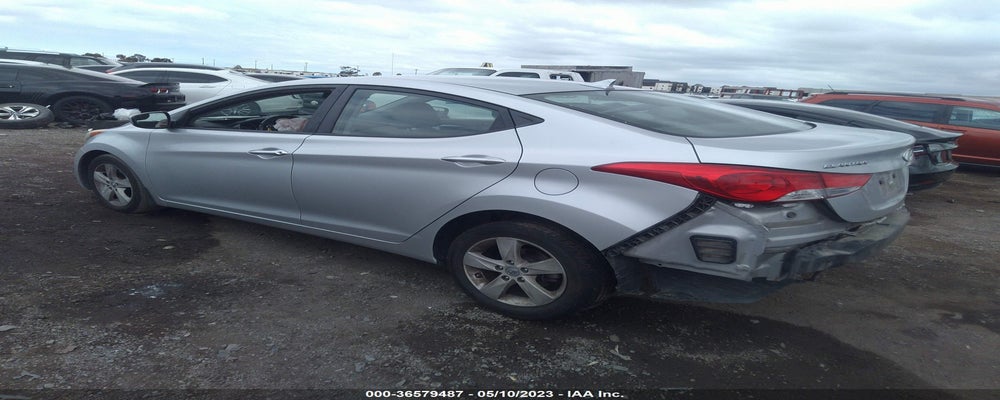 KMHDH4AE3DU554266 2013 HYUNDAI ELANTRA photo no. 3