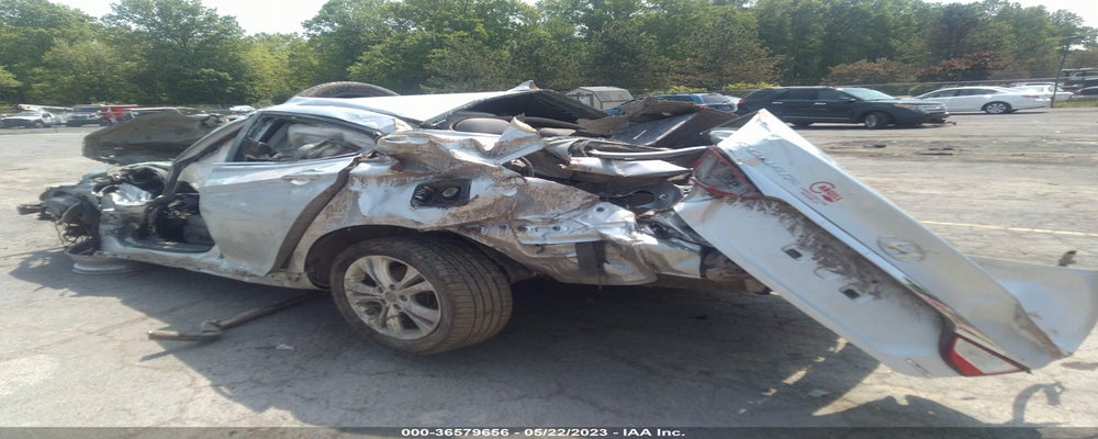 5NPEC4AC7DH563794 2013 HYUNDAI SONATA photo no. 3