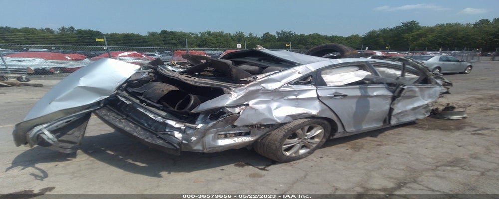 5NPEC4AC7DH563794 2013 HYUNDAI SONATA photo no. 4