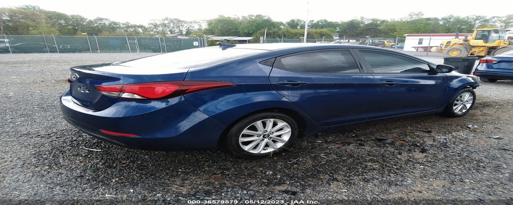 5NPDH4AE8GH657735 2016 HYUNDAI ELANTRA photo no. 4