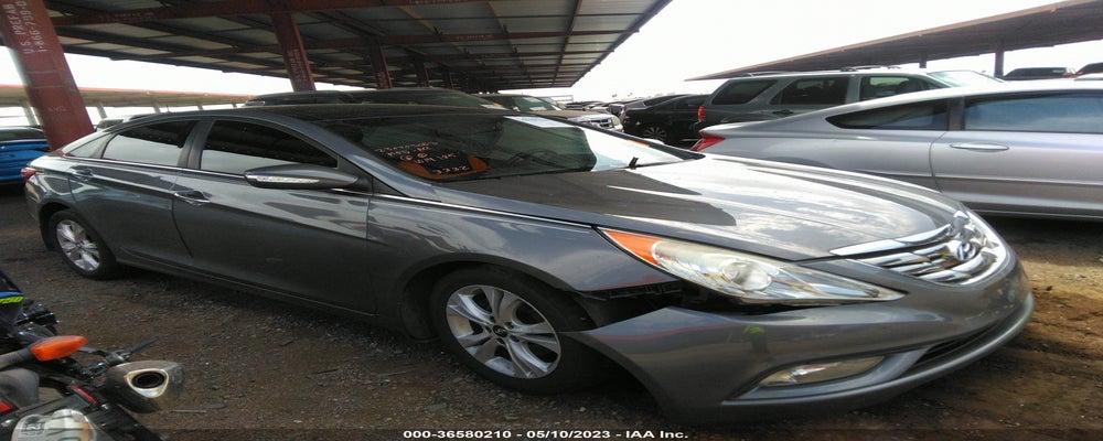 5NPEC4AC7CH373332 2012 HYUNDAI SONATA photo no. 13