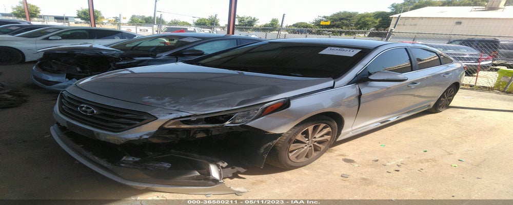 5NPE34AF9GH260305 2016 HYUNDAI SONATA photo no. 2