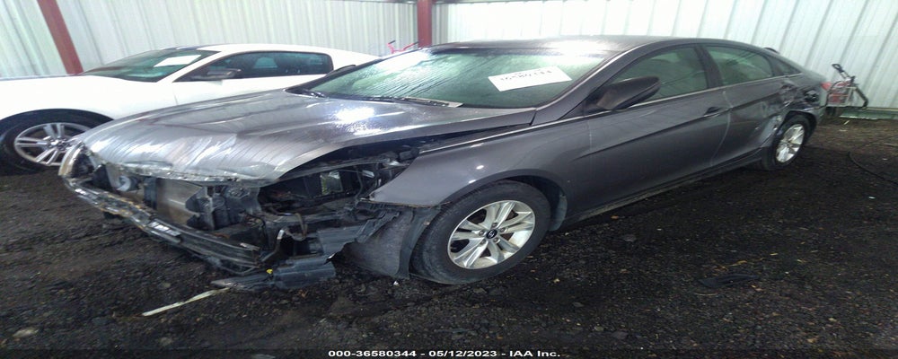 5NPEB4AC3BH283452 2011 HYUNDAI SONATA photo no. 2
