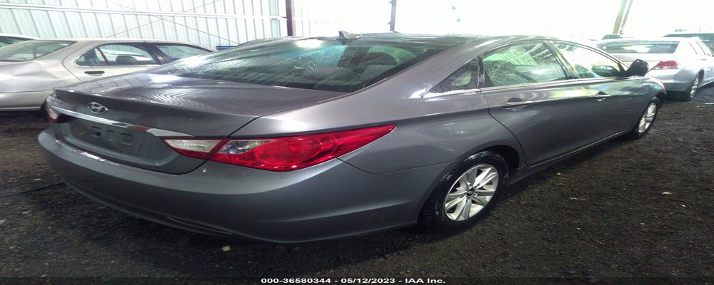5NPEB4AC3BH283452 2011 HYUNDAI SONATA photo no. 4