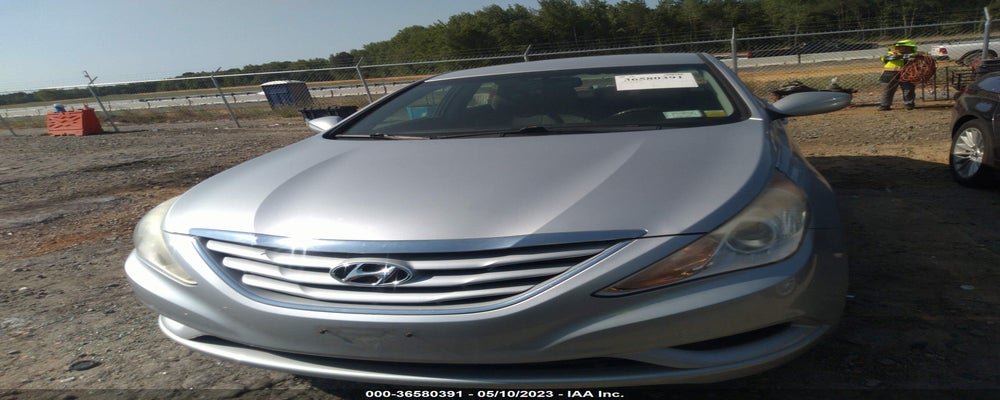 5NPEB4AC3BH186882 2011 HYUNDAI SONATA photo no. 6