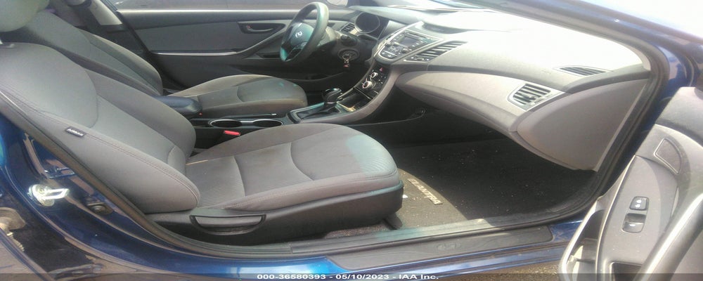 5NPDH4AEXGH747954 2016 HYUNDAI ELANTRA photo no. 5