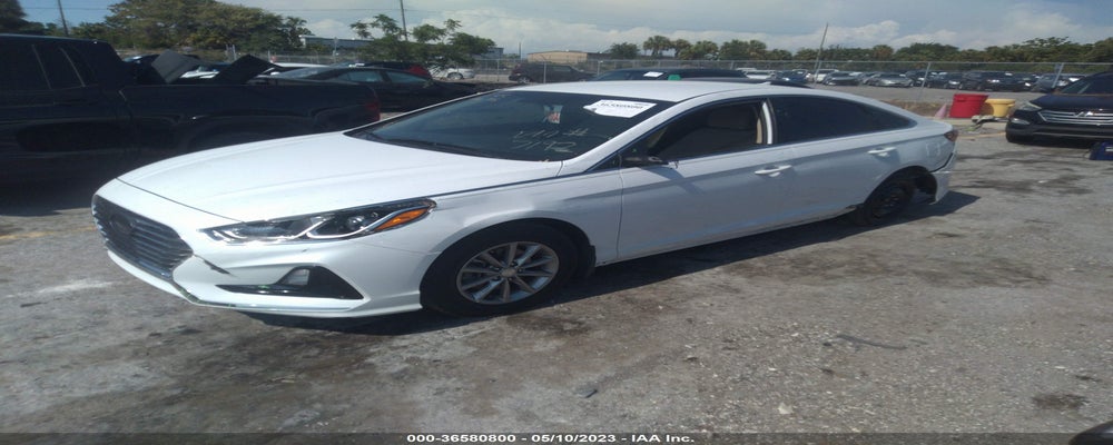 5NPE24AF4JH647192 2018 HYUNDAI SONATA photo no. 2