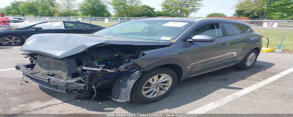 KM8J3CA44GU174490 2016 HYUNDAI TUCSON photo no. 2