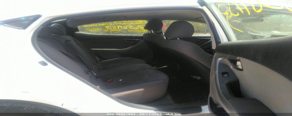 5NPDH4AE3GH748573 2016 HYUNDAI ELANTRA photo no. 8