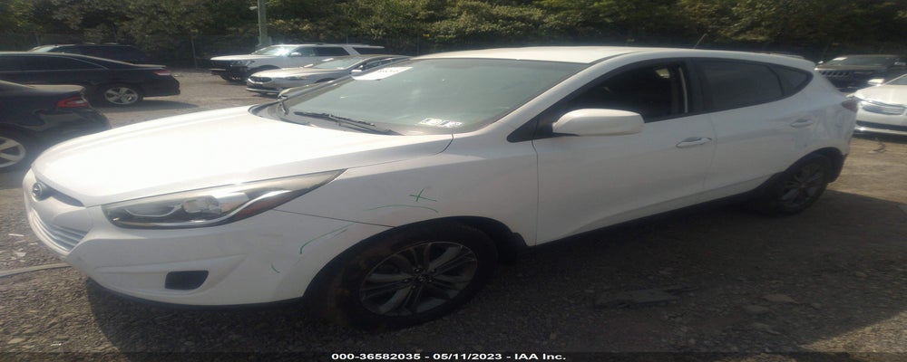 KM8JT3AF2FU069723 2015 HYUNDAI TUCSON photo no. 2