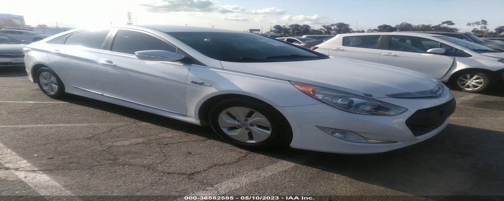 KMHEC4A43FA137387 2015 HYUNDAI SONATA HYBRID photo no. 9