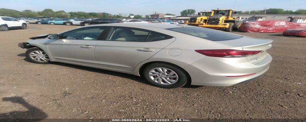 5NPD74LF0HH187324 2017 HYUNDAI ELANTRA photo no. 3