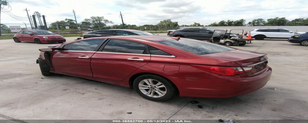 5NPEB4AC9CH365803 2012 HYUNDAI SONATA photo no. 3