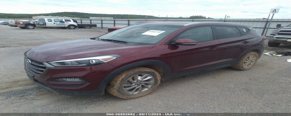 KM8J3CA24GU107662 2016 HYUNDAI TUCSON photo no. 2
