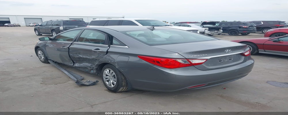 5NPEB4AC5DH607651 2013 HYUNDAI SONATA photo no. 3