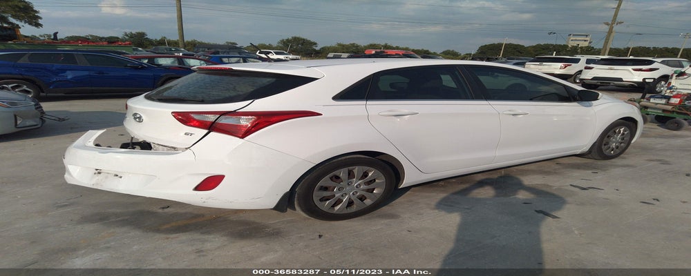 KMHD35LH2GU251396 2016 HYUNDAI ELANTRA GT photo no. 4