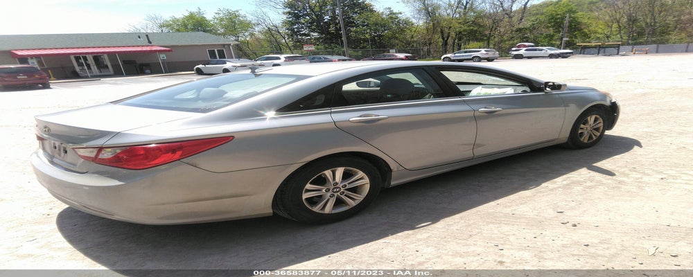 5NPEB4AC6BH056711 2011 HYUNDAI SONATA photo no. 4