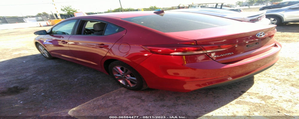 KMHD84LF3JU592484 2018 HYUNDAI ELANTRA photo no. 3