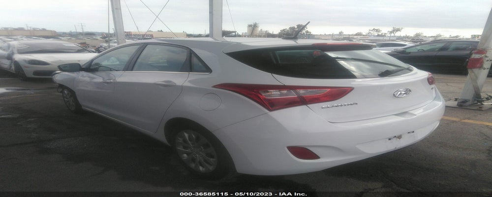 KMHD35LH9HU370919 2017 HYUNDAI ELANTRA GT photo no. 3