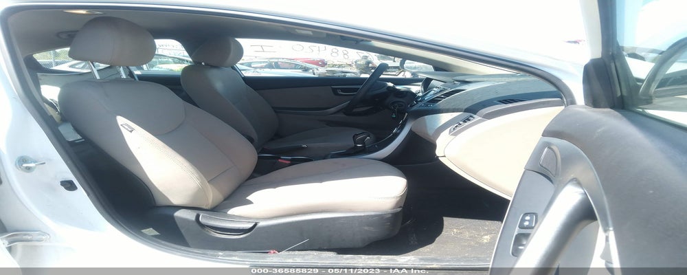 5NPDH4AE6FH564002 2015 HYUNDAI ELANTRA photo no. 5