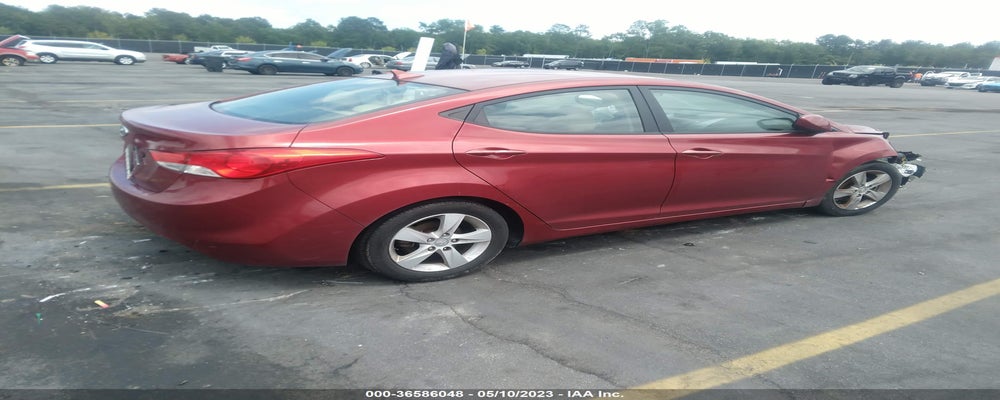 5NPDH4AE1DH240744 2013 HYUNDAI ELANTRA photo no. 4