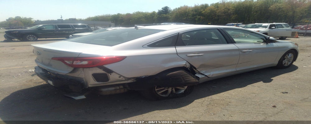 5NPE24AFXHH595819 2017 HYUNDAI SONATA photo no. 4