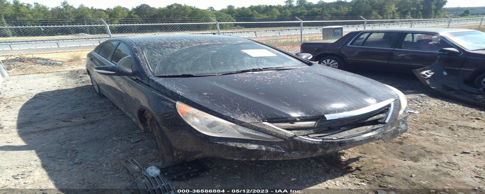 5NPEB4AC8EH925975 2014 HYUNDAI SONATA photo no. 3