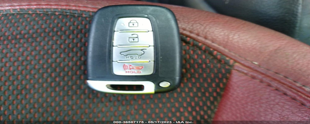 KMHTC6AD8CU041803 2012 HYUNDAI VELOSTER photo no. 11