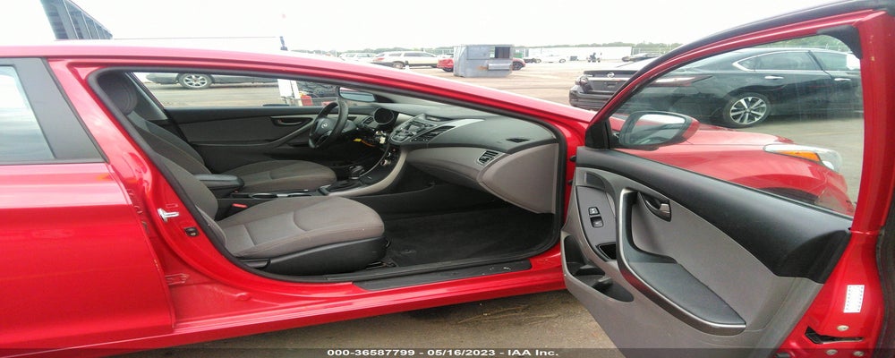 KMHDH4AEXGU543267 2016 HYUNDAI ELANTRA photo no. 5
