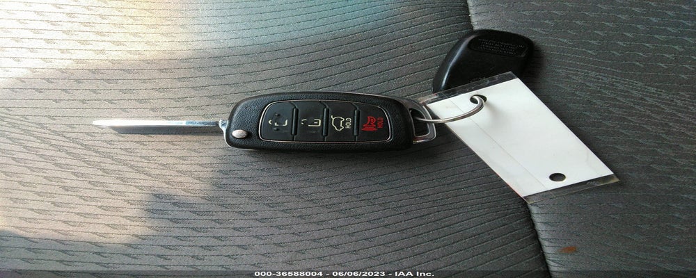 5XYZUDLB2GG341016 2016 HYUNDAI SANTA FE SPORT photo no. 11