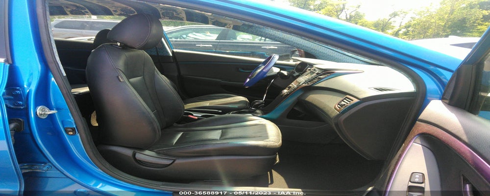 KMHD35LH4HU354319 2017 HYUNDAI ELANTRA GT photo no. 5