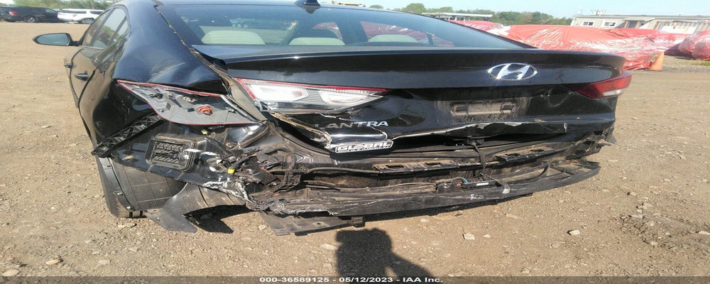 KMHD84LFXHU359938 2017 HYUNDAI ELANTRA photo no. 6