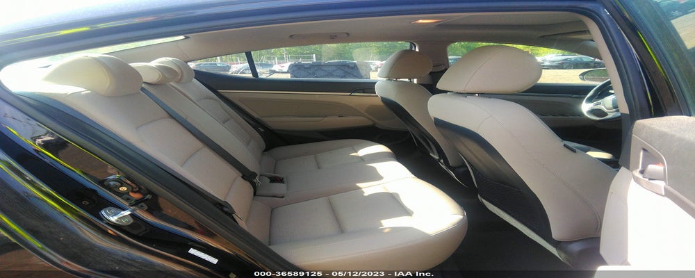 KMHD84LFXHU359938 2017 HYUNDAI ELANTRA photo no. 8