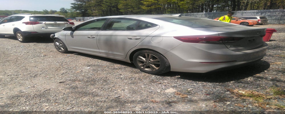 5NPD84LF7JH380055 2018 HYUNDAI ELANTRA photo no. 3