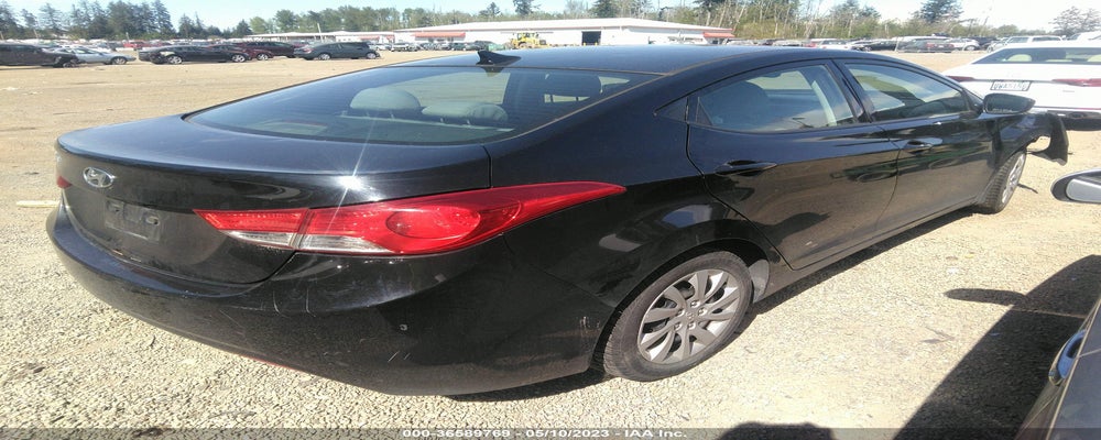 5NPDH4AE3DH223802 2013 HYUNDAI ELANTRA photo no. 4