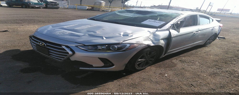 5NPD84LF6JH389832 2018 HYUNDAI ELANTRA photo no. 2