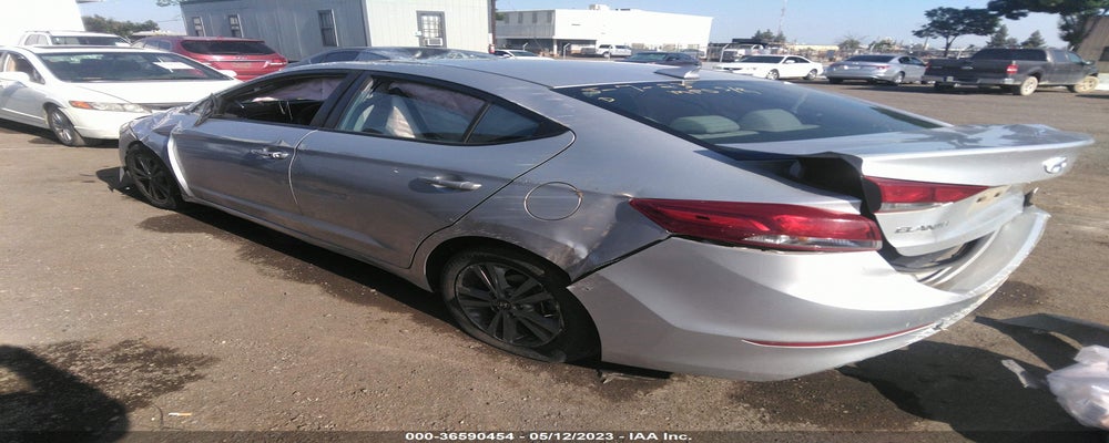 5NPD84LF6JH389832 2018 HYUNDAI ELANTRA photo no. 3