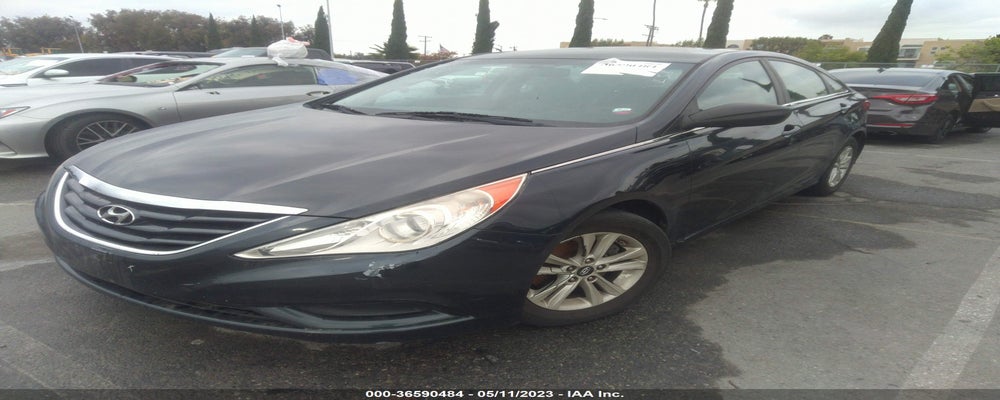 5NPEB4AC4BH037137 2011 HYUNDAI SONATA photo no. 2